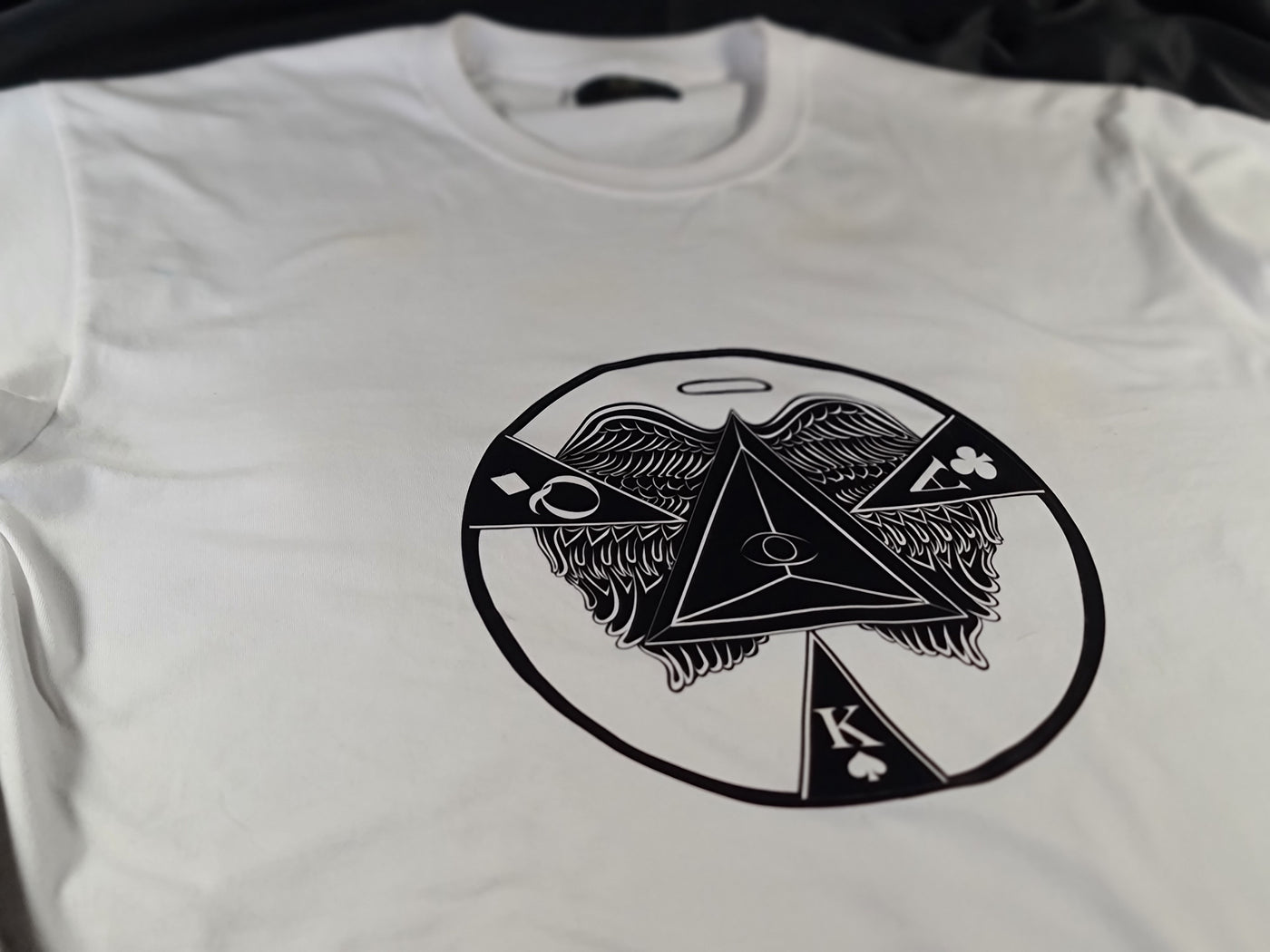 Vandal Eye Pyramid T-Shirt - Handcrafted with Symbolic Design