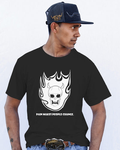 T-Shirt mit flammendem Totenkopf-Transformations-Motiv – Begrüßen Sie Veränderungen mit Stil 🔥💀